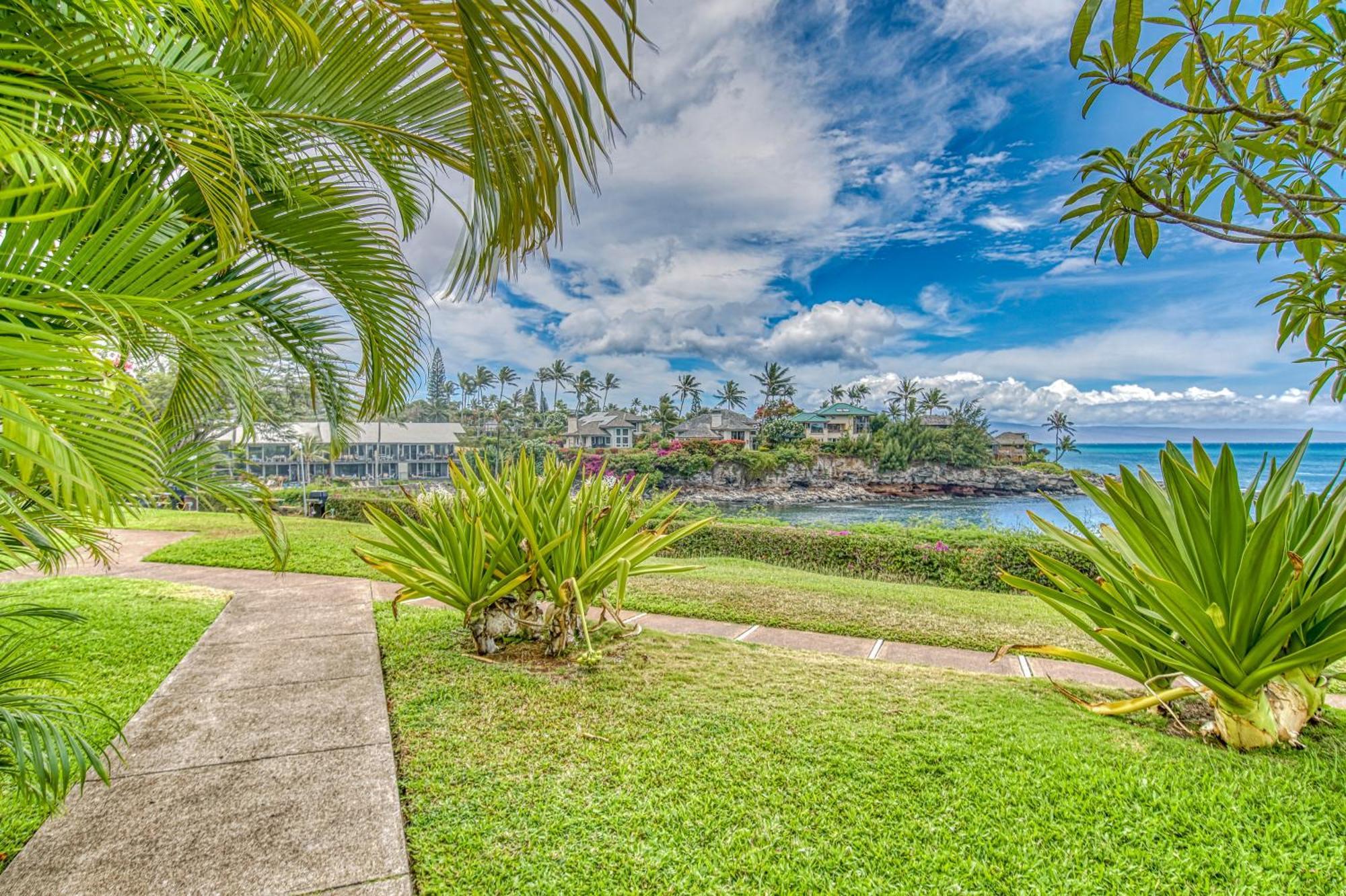 Napili Point Villa Kahana Room photo